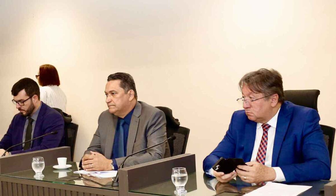 PL de revisão ralarial para servidores do MPPA avança na Alepa com relatoria de Eliel Faustino