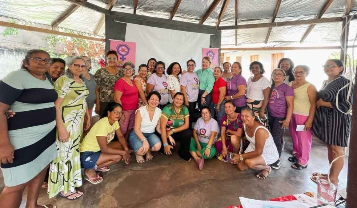 Deputada Maria do Carmo prestigia encontro da AOMT-BAM e destaca importância das políticas públicas para mulheres