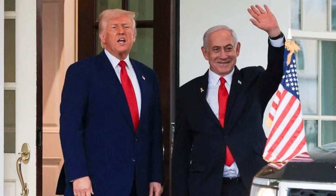 Trump pede cancelamento de julgamento de Netanyahu e chama processo de "caça às bruxas"
