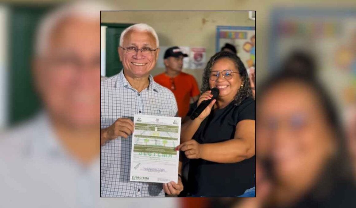 Prefeito Rubens Teixeira assina 'OS' para nova UBS em Castanhandeua