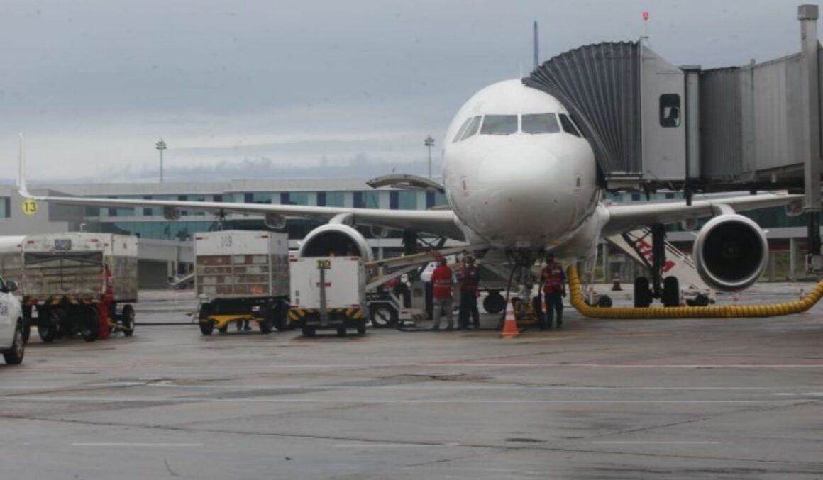 Comissão da Câmara Debate Suspeita de Cartel Entre Empresas Aéreas