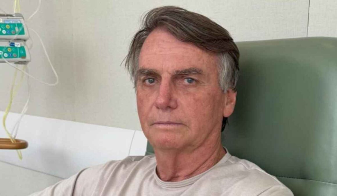 Bolsonaro passa mal novamente e cancela todos os compromissos do mês de julho