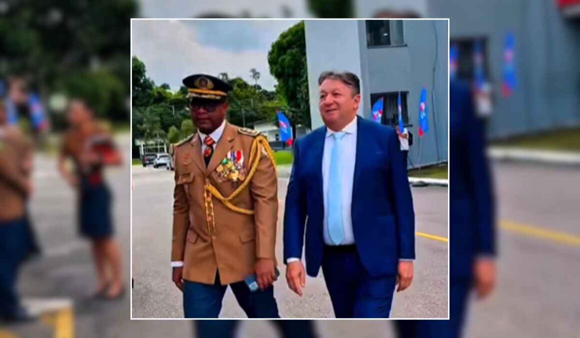 Deputado Eliel Faustino é homenageado em formatura de novos sargentos do Corpo de Bombeiros