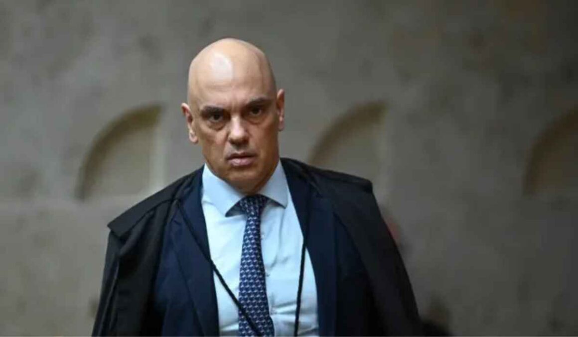 Trump ataca Moraes após apoiar Bolsonaro