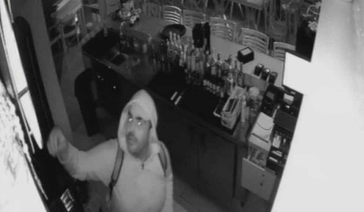 VÍDEO: dono de restaurante mata ladrão a tiros no DF