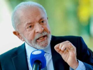 Bolsonaro deve ‘assumir responsabilidade’ por taxa de Trump, diz Lula