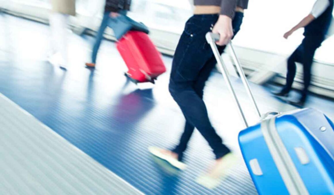 Ministério do Turismo tem vagas abertas para curso online e gratuito de atendimento ao turista