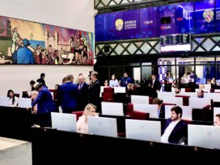 Alepa encerra primeiro semestre de 2025 com mais de 1.200 proposições aprovadas