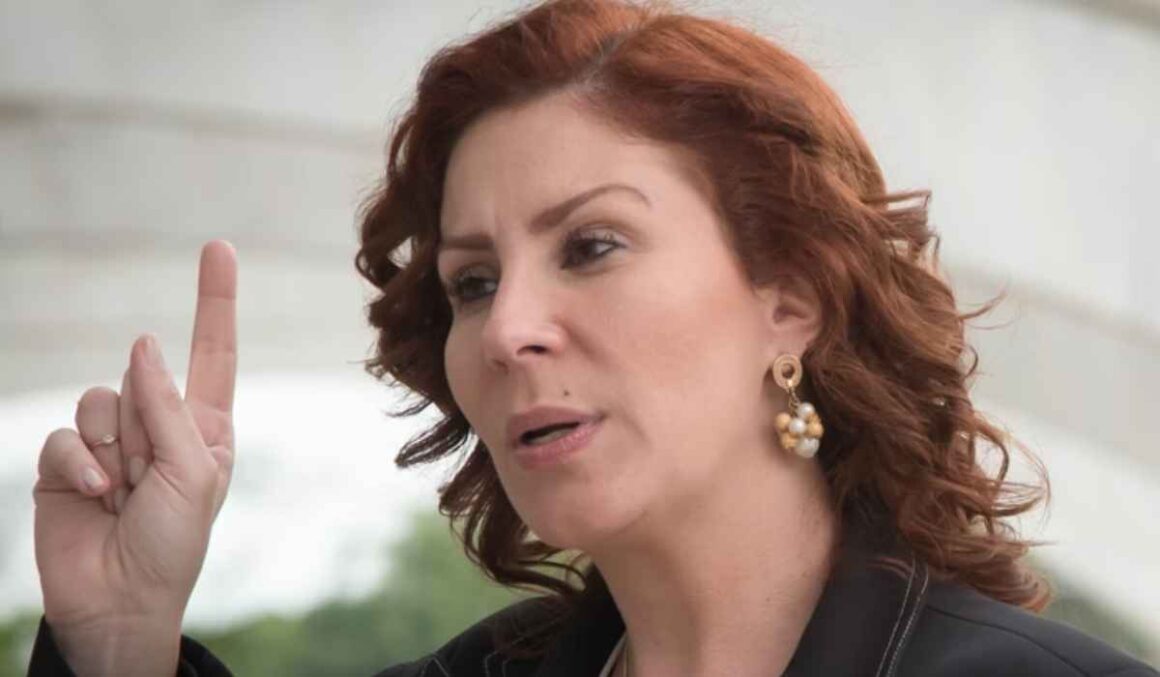Deputada Carla Zambelli é presa na Itália após mais de um mês foragida