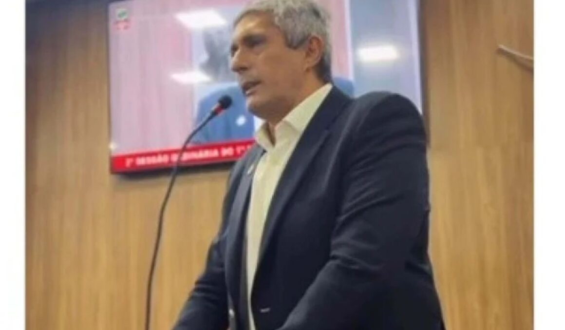 Marido de Carla Zambelli é exonerado da Secretaria de Segurança em Caucaia (CE)
