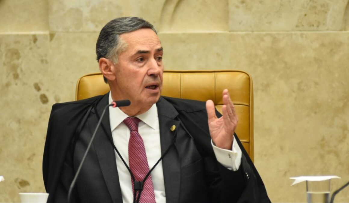 “Banir 3 perfis é preço baixo pela preservação da democracia”, afirma Barroso