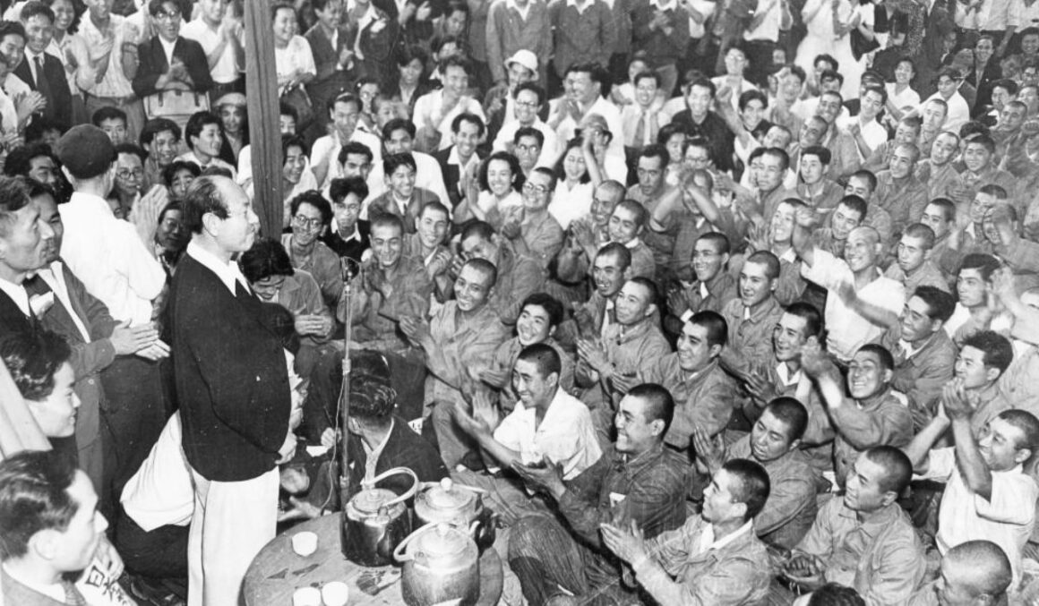 Japão: Tradição e Modernidade na Política – Partidos, Ideologias e Líderes