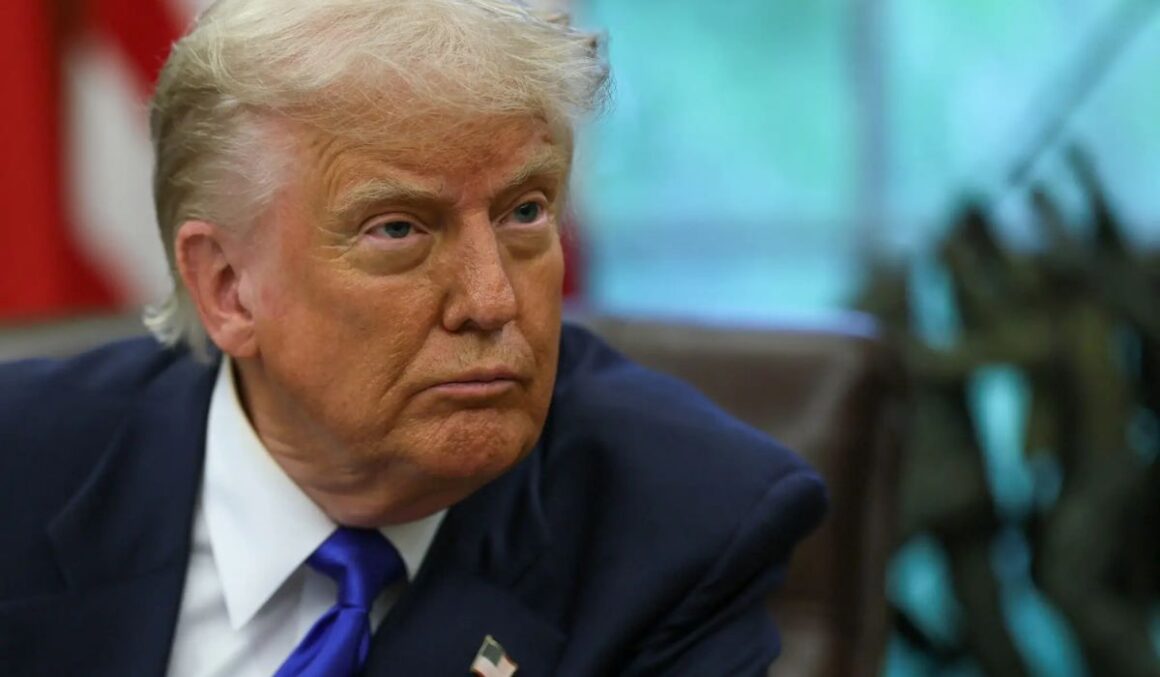 Trump ameaça com tarifa de 10% países que apoiarem políticas do Brics