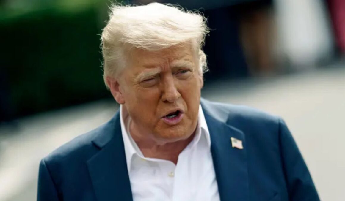 Trump anuncia tarifas de 30% sobre produtos da União Europeia e do México