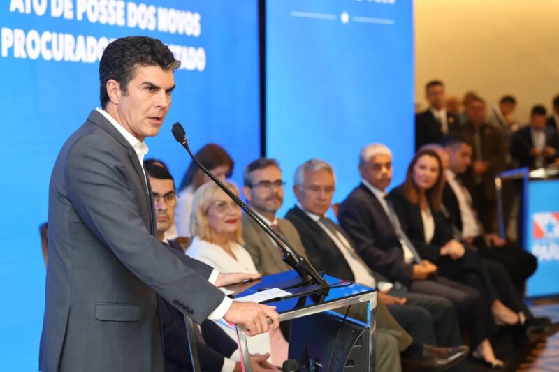 Governo do Pará empossa dez novos procuradores do Estado