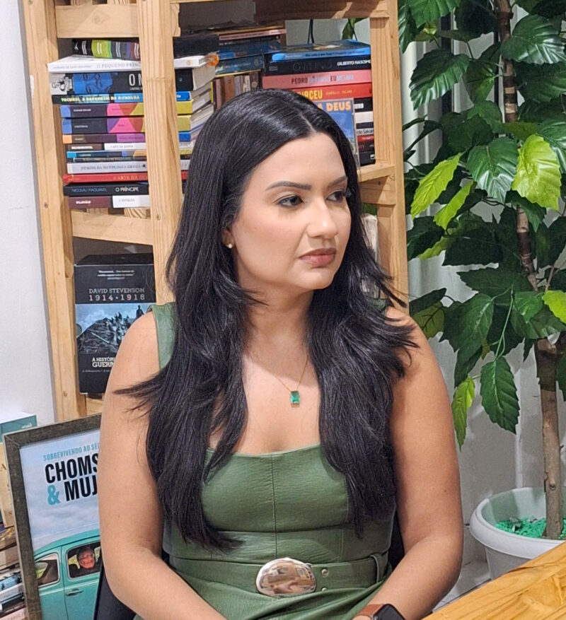 “A gente precisa trabalhar em equidade", defende advogada Perlla Pereira em entrevista