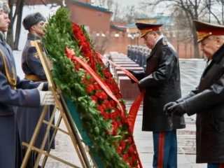 Identificação de corpos de soldados gera incertezas entre famílias na Rússia.