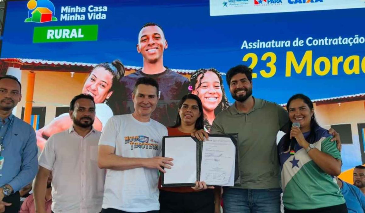 Adriano Coelho e Jader Filho: Assinatura dos contratos Minha Casa Minha Vida Rural em Nova Timboteua beneficia 23 famílias