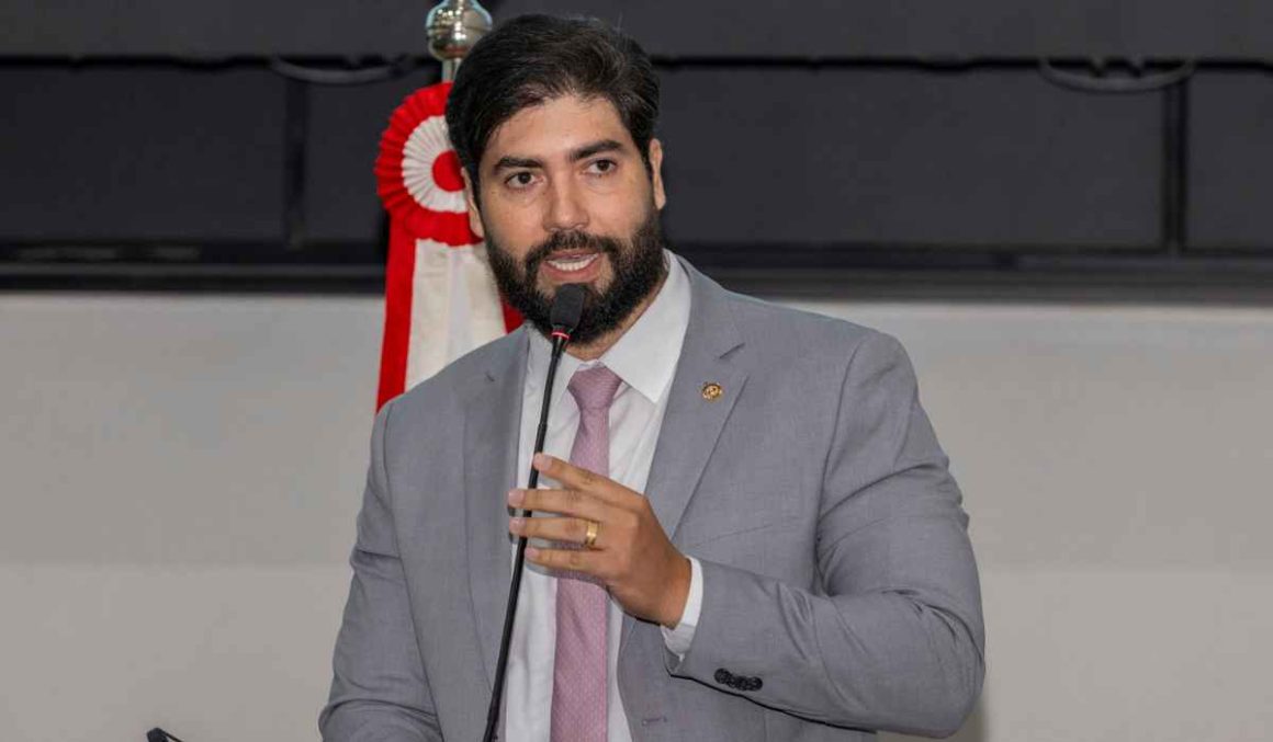 Deputado Adriano Coelho (PDT): Pará institui o Dia Estadual da Educação Legislativa