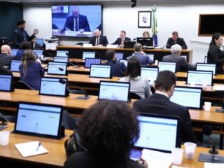 Hugo Motta envia 20 representações contra 11 deputados ao Conselho de Ética
