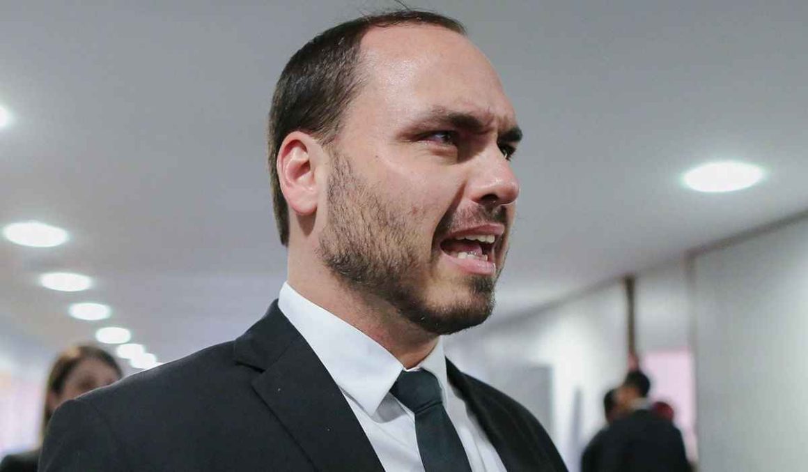 Carlos Bolsonaro chama governadores de direita de ‘ratos’, ‘canalhas’ e ‘oportunistas’