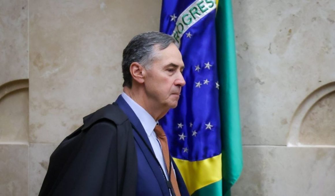 Ministro Luís Roberto Barroso preside última sessão de sua gestão no STF
