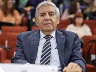 General Heleno estava afastado do governo e por isso não estaria envolvido na trama golpista, defende advogado