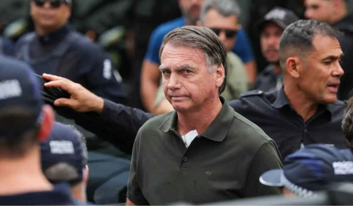 Anistia a Bolsonaro é rejeitada por 54% dos brasileiros, diz Datafolha