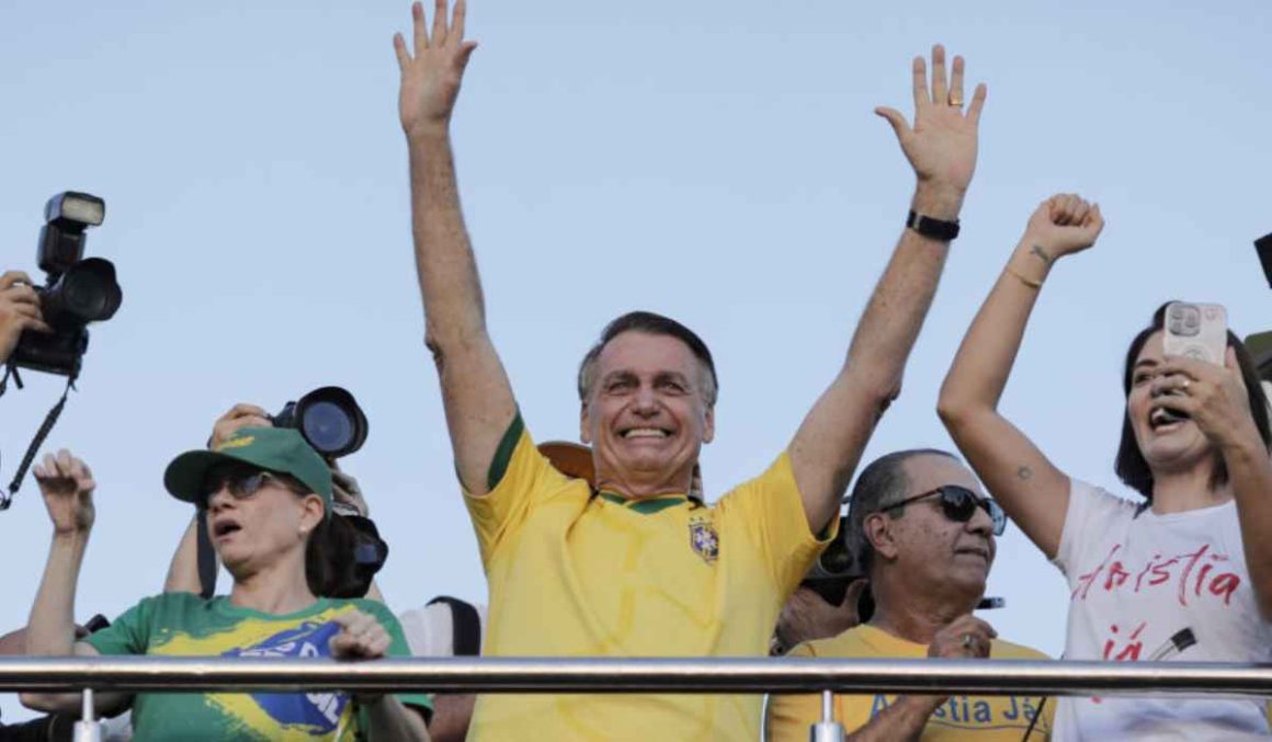 Nikolas, Michelle e Malafaia anunciam caminhada pela anistia de Bolsonaro
