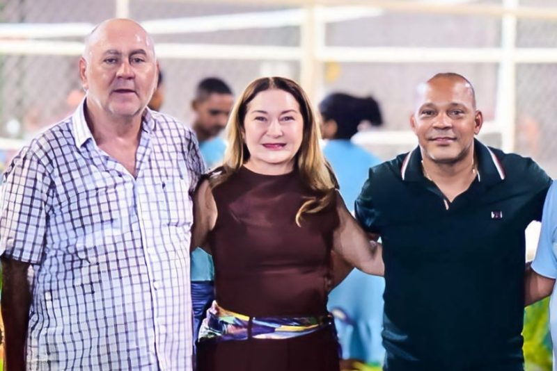Vereador Roni Baiano prestigia entrega da Praça do Povo no Distrito de Palmares