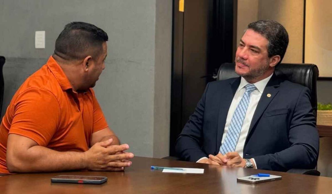 Mandato de Ronie Silva une forças com governo e prefeituras para impulsionar desenvolvimento