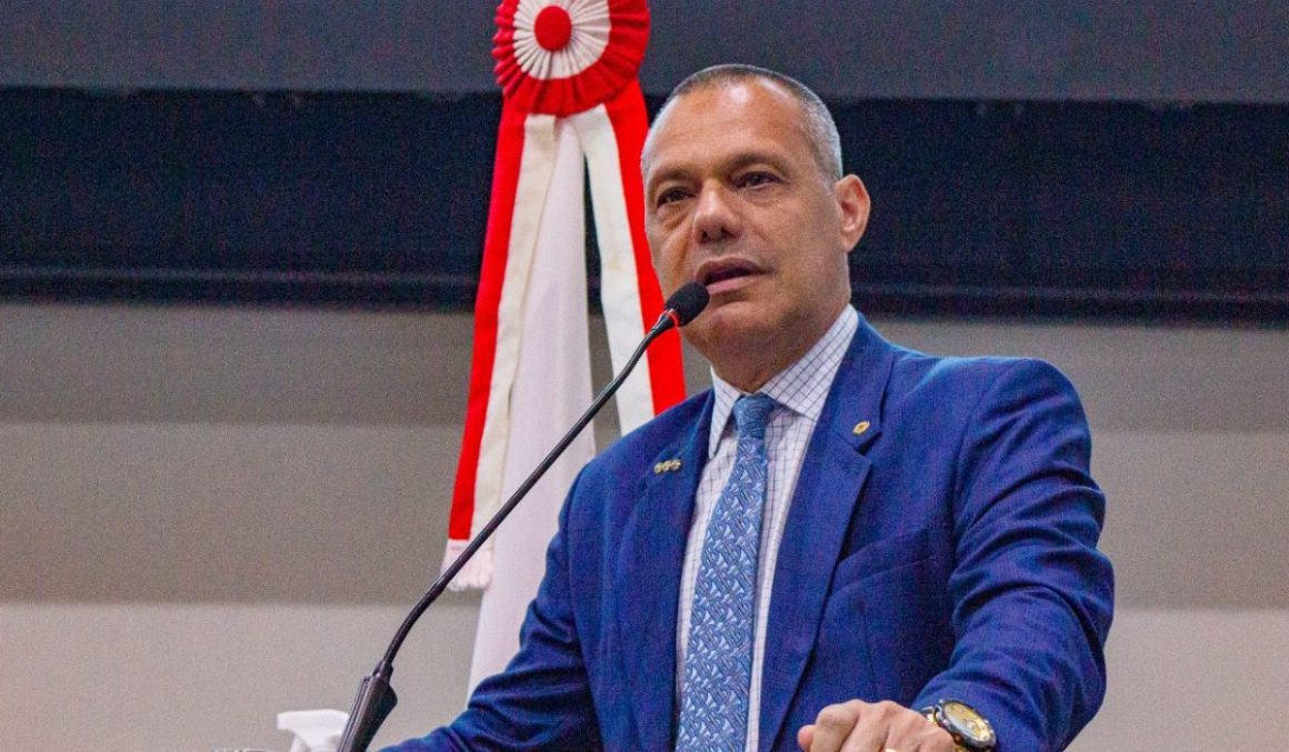 Deputado Coronel Neil defende ações sociais e cobra poder público na Alepa