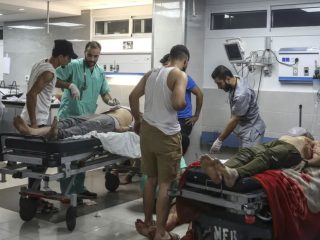 Hospitais de Gaza enfrentam risco de colapso, alerta OMS