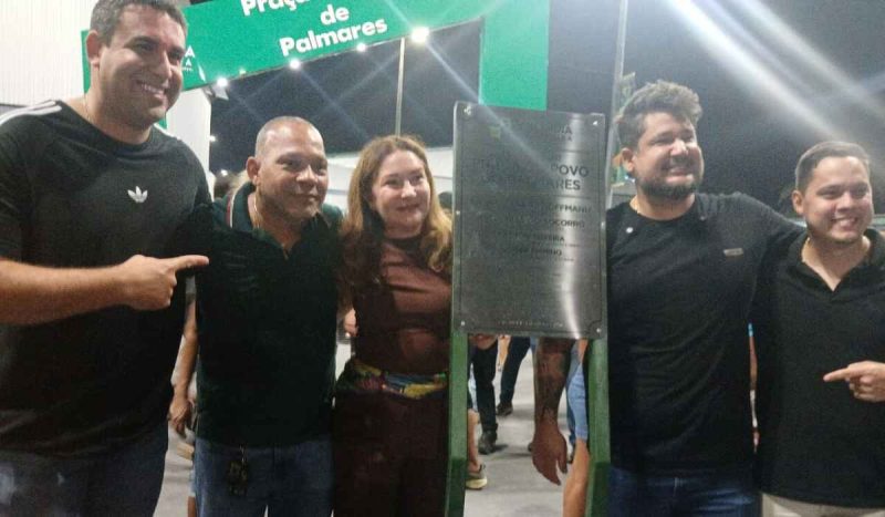 Vereador Roni Baiano prestigia entrega da Praça do Povo no Distrito de Palmares