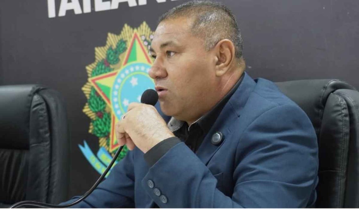 Vereador Professor Rosenildo propõe obras de pavimentação em via da Vila Israel, em Tailândia