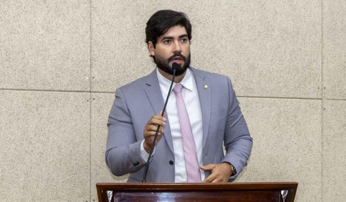 Alepa aprova projeto de lei de Adriano Coelho (PDT) sobre Práticas Integrativas em Saúde
