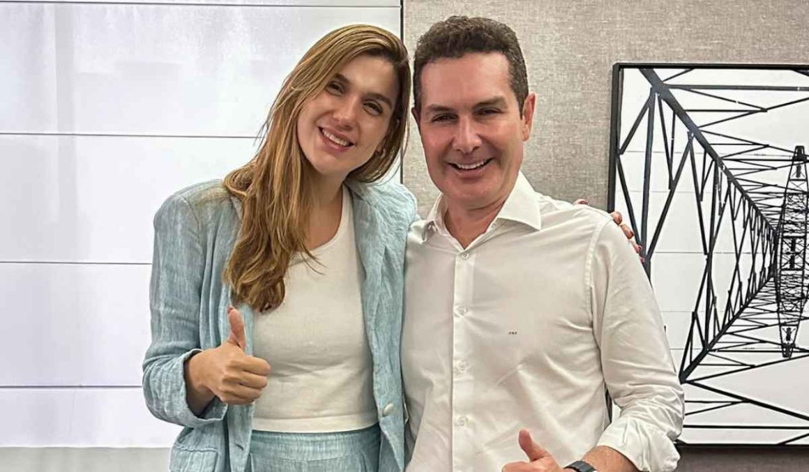 Paula Titan discute com ministro Jader Filho a implantação de projetos sociais e habitacionais no Pará Paula Titan discute com ministro Jader Filho a implantação de projetos sociais e habitacionais no Pará