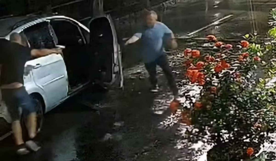 Vídeo mostra sargentos trocando tiros no meio da rua no RJ; um deles morreu