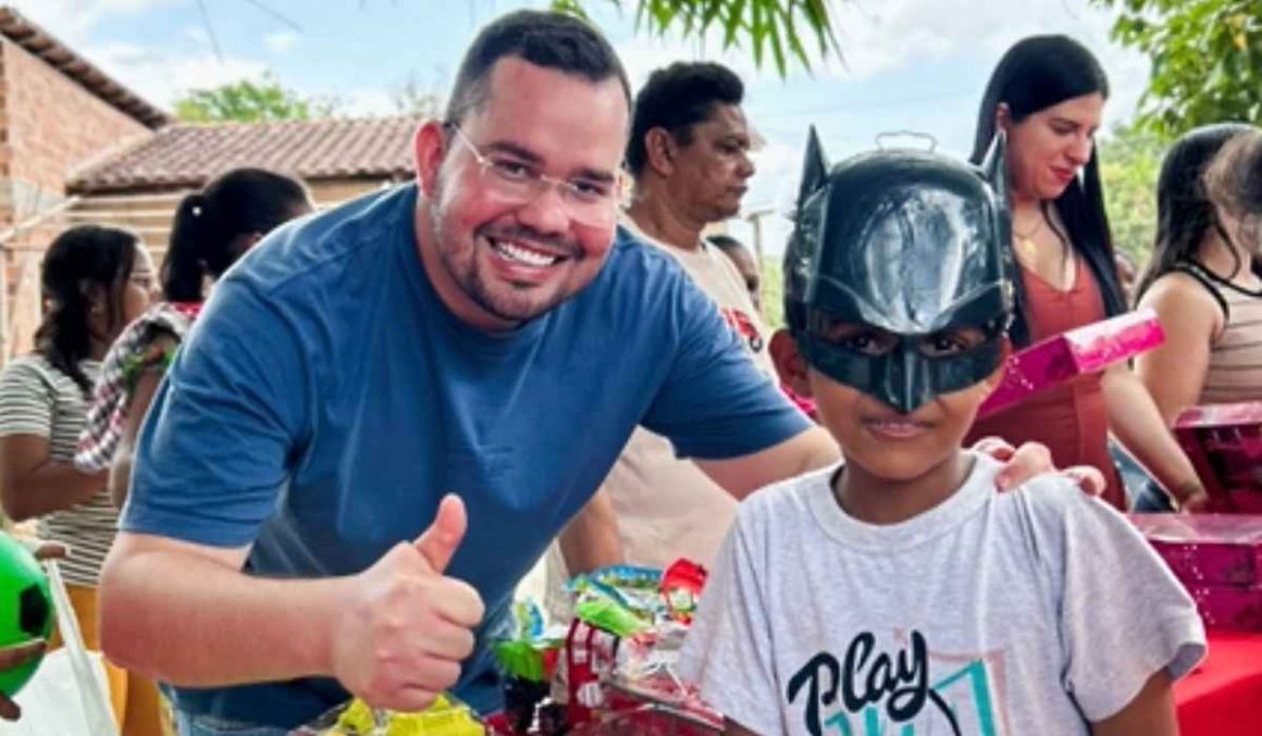 Vereador Dr. Isaac Farias promove ação em homenagem às crianças na Comunidade Escolinha
