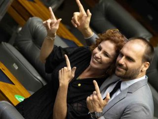 Câmara gasta R$ 3,3 milhões com gabinetes de deputados afastados