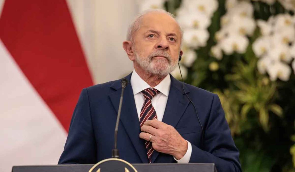 Após gafe, Lula chama de 'mal colocada' fala sobre traficante ser vítima