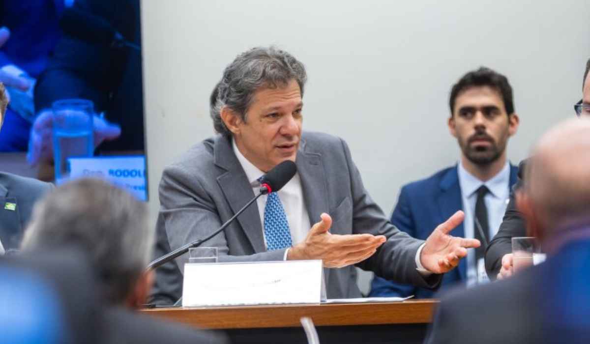 Haddad diz que governador do Rio "deveria acordar" após megaoperação