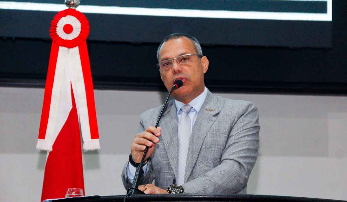 Deputado Coronel Neil (PL): "atentar contra um policial é atentar contra o próprio Estado Democrático de Direito"