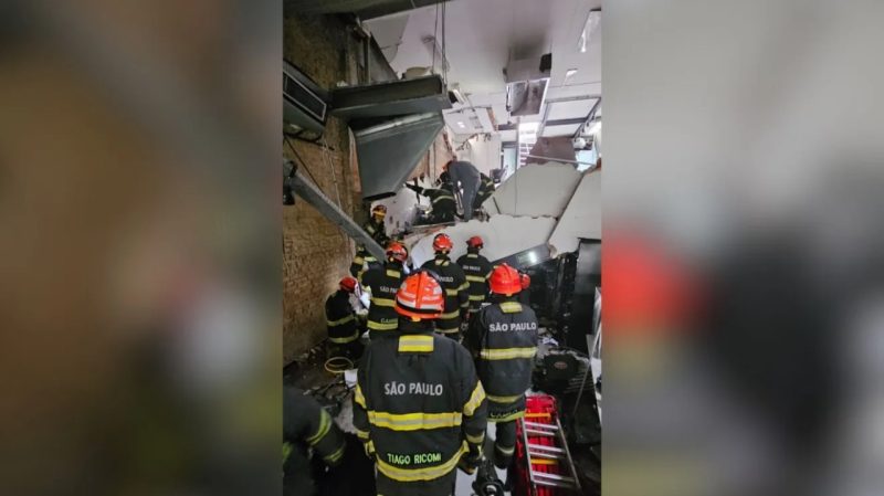 Teto de restaurante em que Fogaça é chef desaba em SP; uma mulher morreu