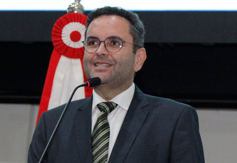 Pesquisa Doxa: Deputado Erick Monteiro desponta entre os mais bem avaliados da Alepa