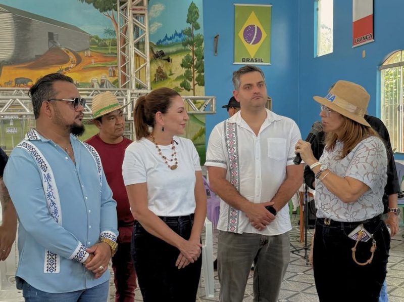 Vereador Wagner Pereira acompanha visita da vice-governadora Hana Ghassan em Ponta de Pedras