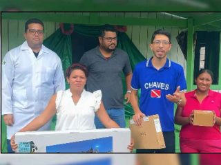 Secretário Rafael Ferreira entrega kit de telemedicina à comunidade Viçosa do Carás, em Chaves