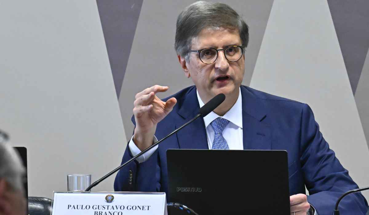 Por 45 votos a 26, Senado aprova recondução de Gonet na PGR