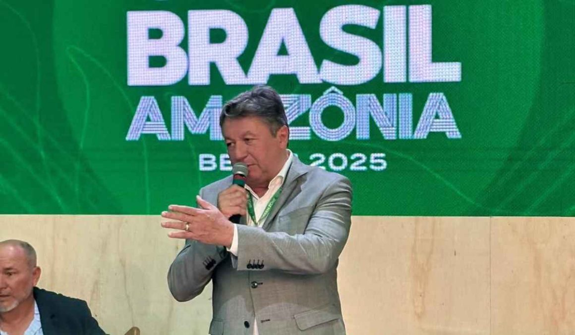 Pará avança na bioeconomia da pesca, destaca Eliel Faustino em palestra na COP30