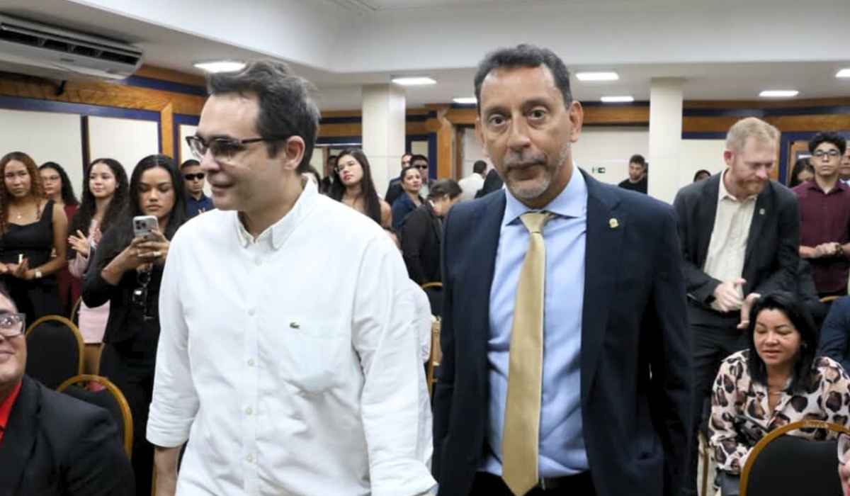 Presidente da OAB-PA, Sávio Barreto, empossa Humberto Boulhosa como presidente Comissão do Tribunal do Júri